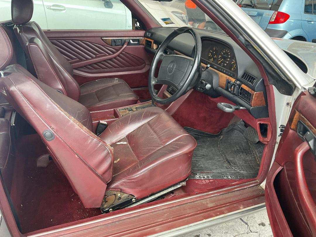 Photo '25' of Mercedes-Benz 420 SEC