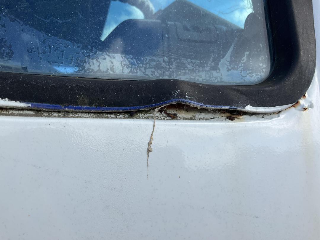 Photo '28' of Mitsubishi Fuso Transporter Photo '28' of Mitsubishi Fuso Transporter