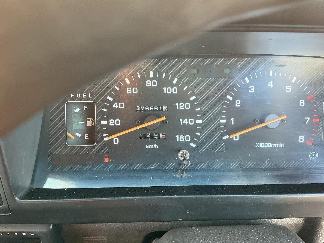 Photo '24' of Mitsubishi L300 Van