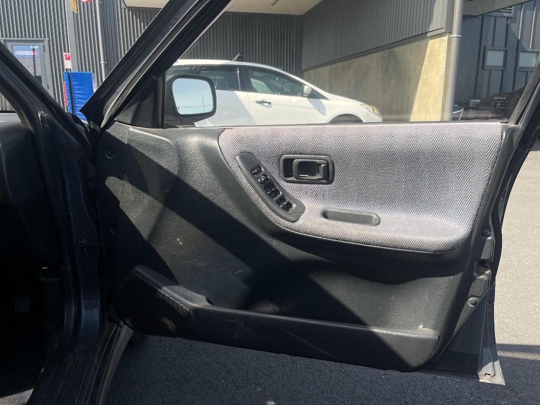 Photo '11' of Nissan Pulsar GTI Photo '11' of Nissan Pulsar GTI