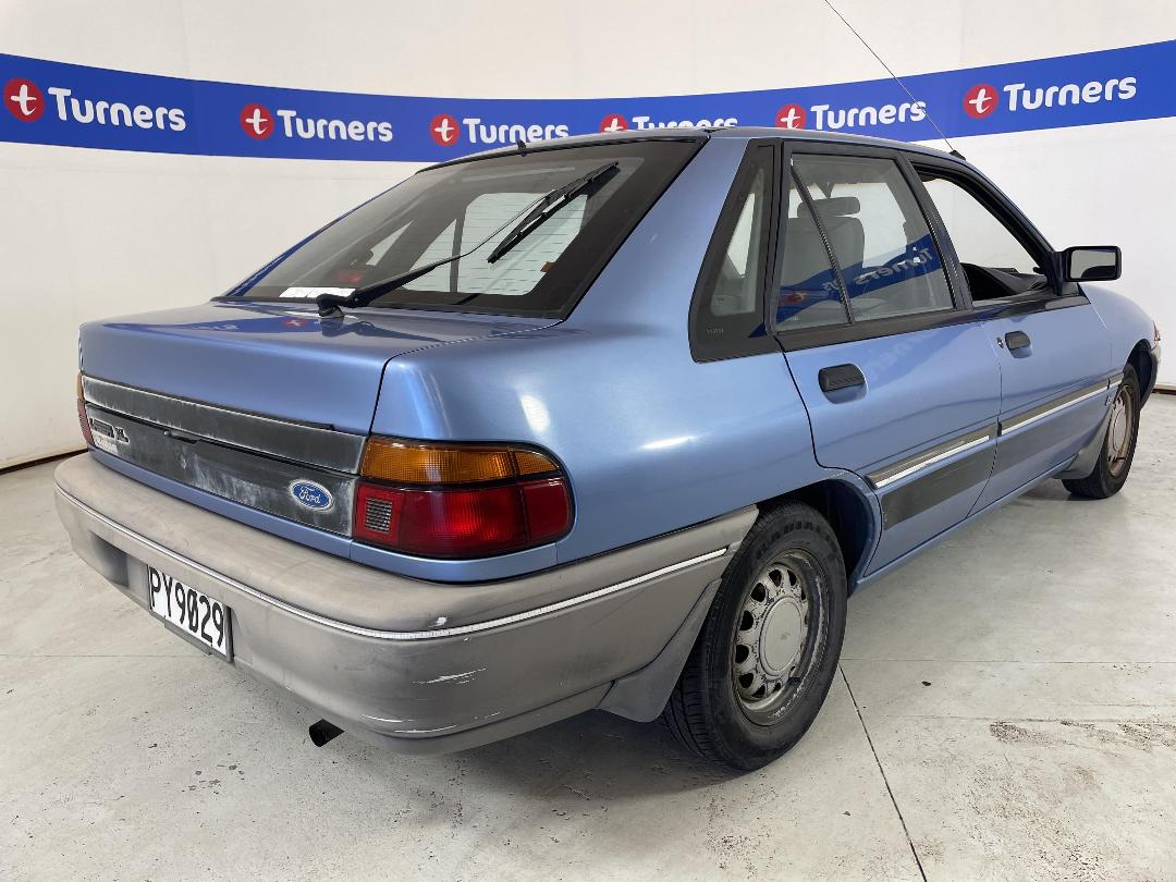Photo '7' of Ford Laser 1.3 XL Photo '7' of Ford Laser 1.3 XL