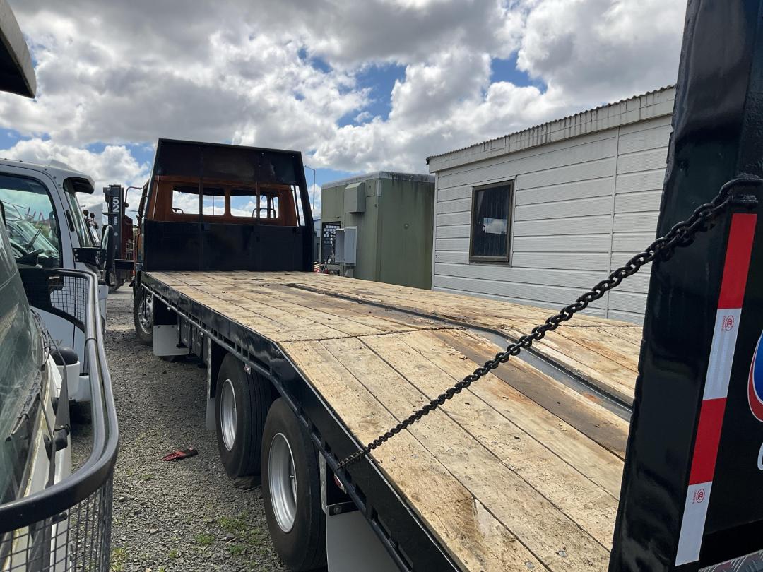 Photo '5' of Hino FW U-FW1FWA Transporter