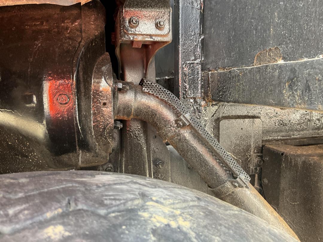 Photo '10' of Hino FW U-FW1FWA Transporter