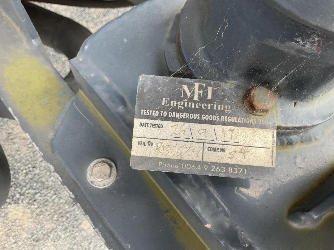 Photo '43' of Hino GHIH P KA Tanker