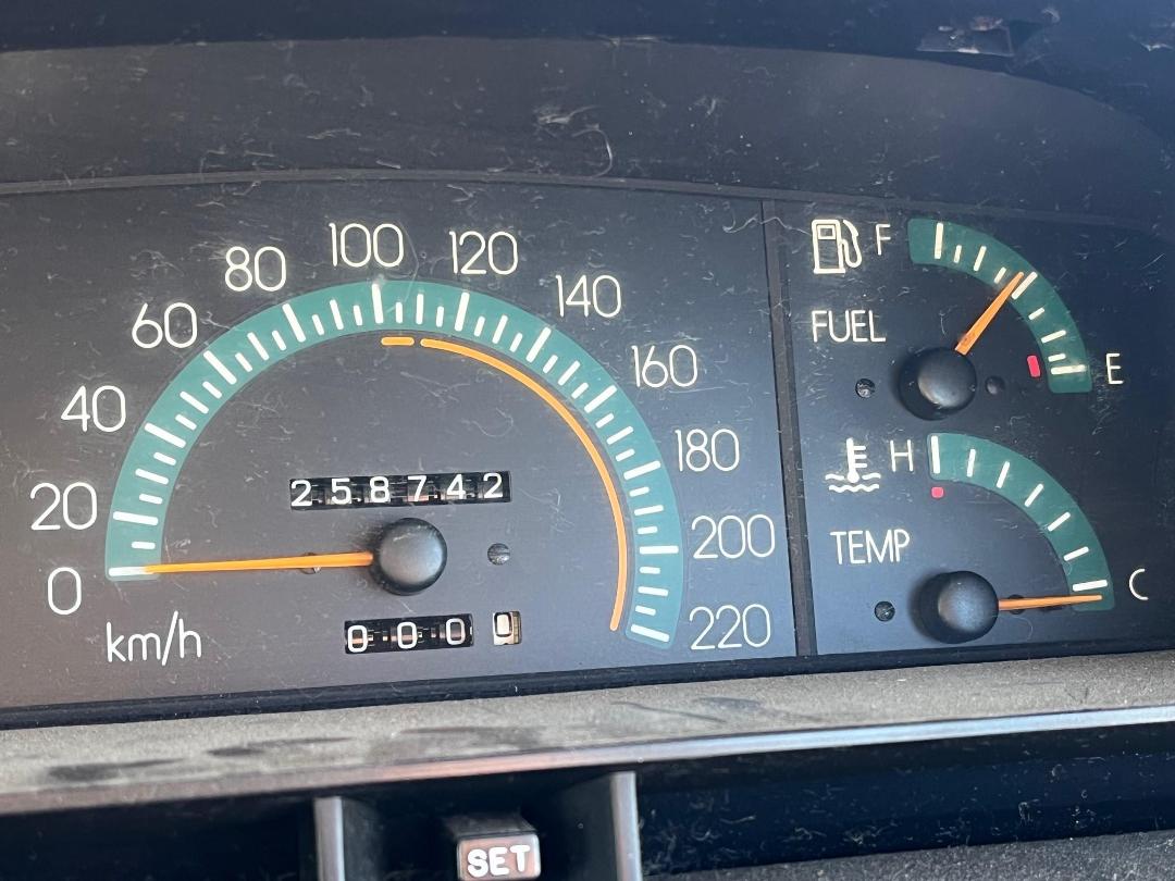 Photo '12' of Holden Commodore Exec Photo '12' of Holden Commodore Exec