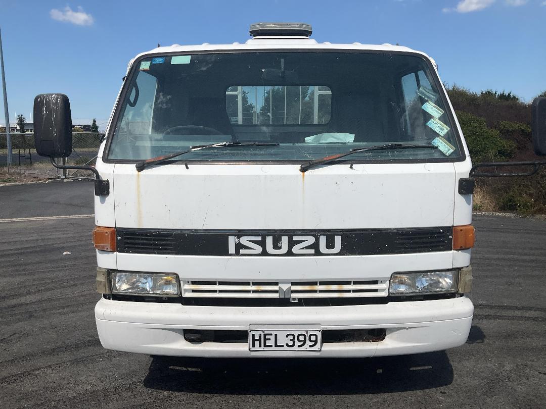 Photo '12' of Isuzu ELF 350 Tipper