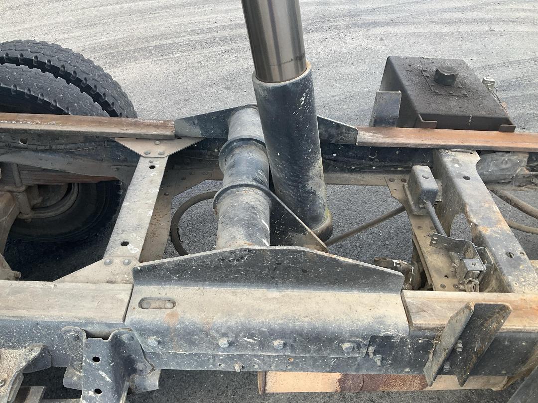 Photo '24' of Isuzu ELF 350 Tipper