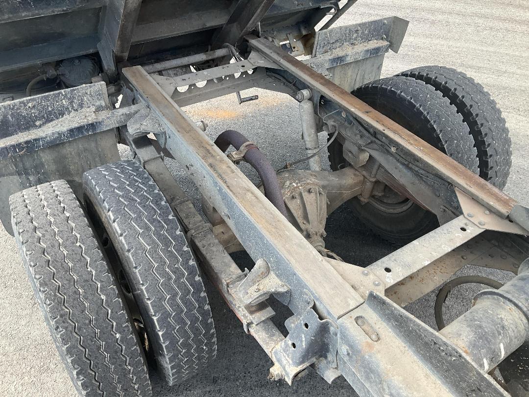 Photo '25' of Isuzu ELF 350 Tipper