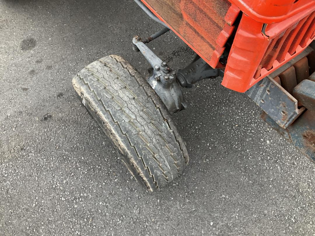 Photo '15' of Kubota B1550HSD Tractor Photo '15' of Kubota B1550HSD Tractor