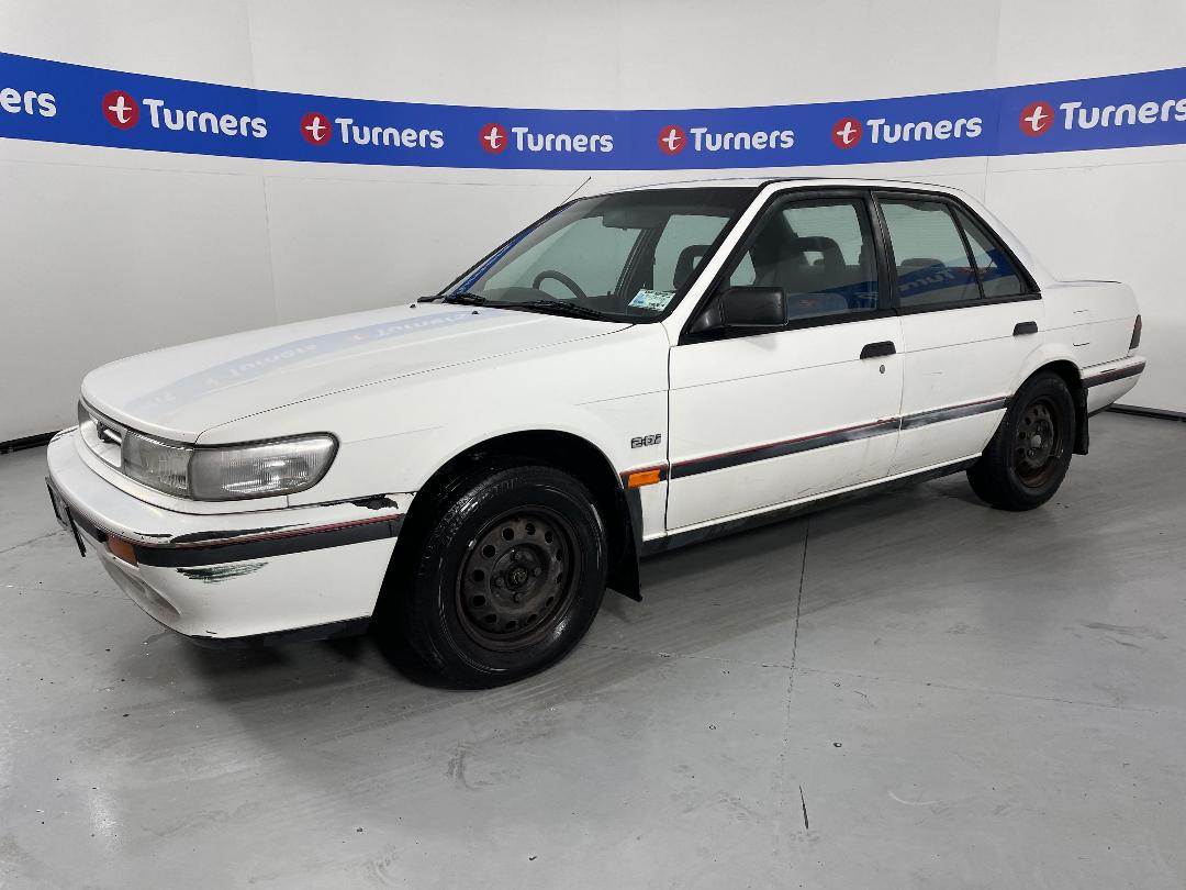 Photo '4' of Nissan Bluebird