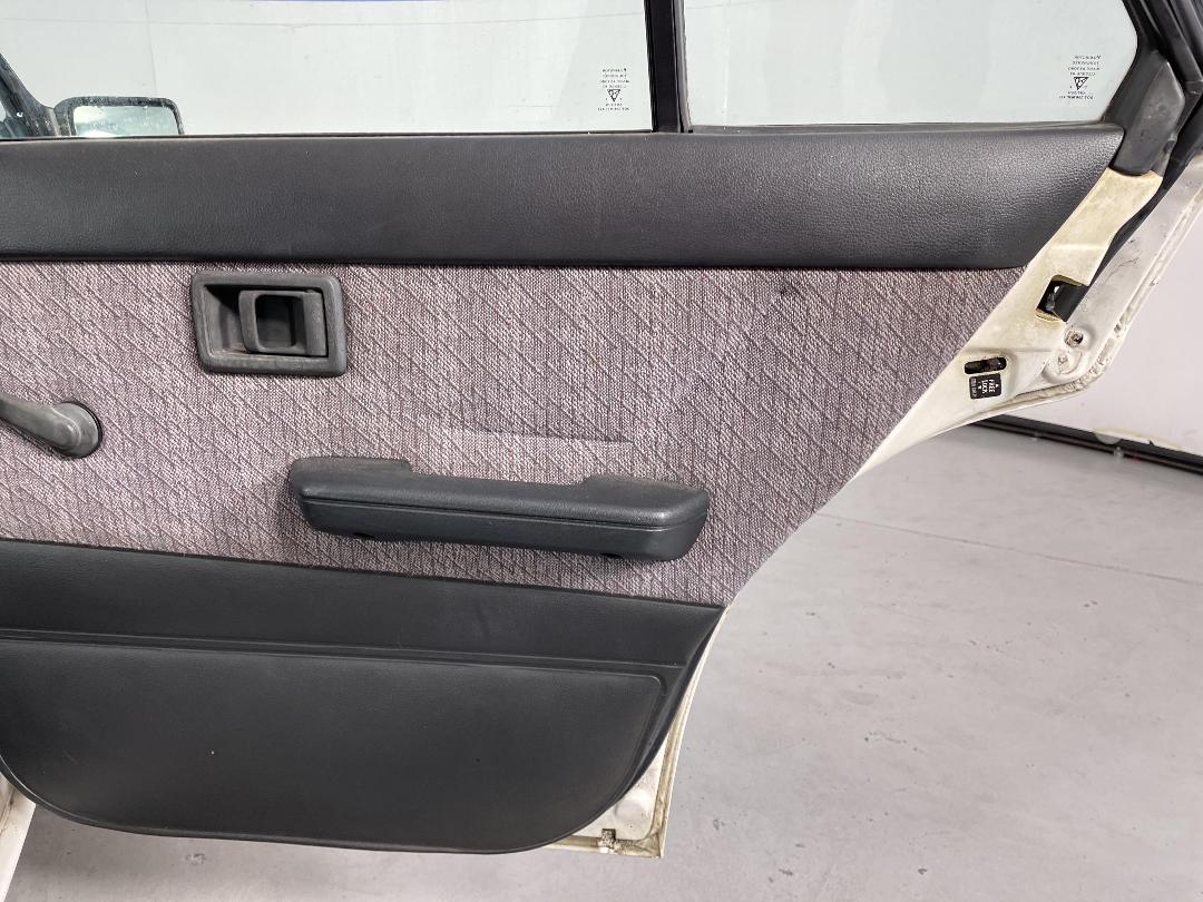 Photo '19' of Nissan Bluebird