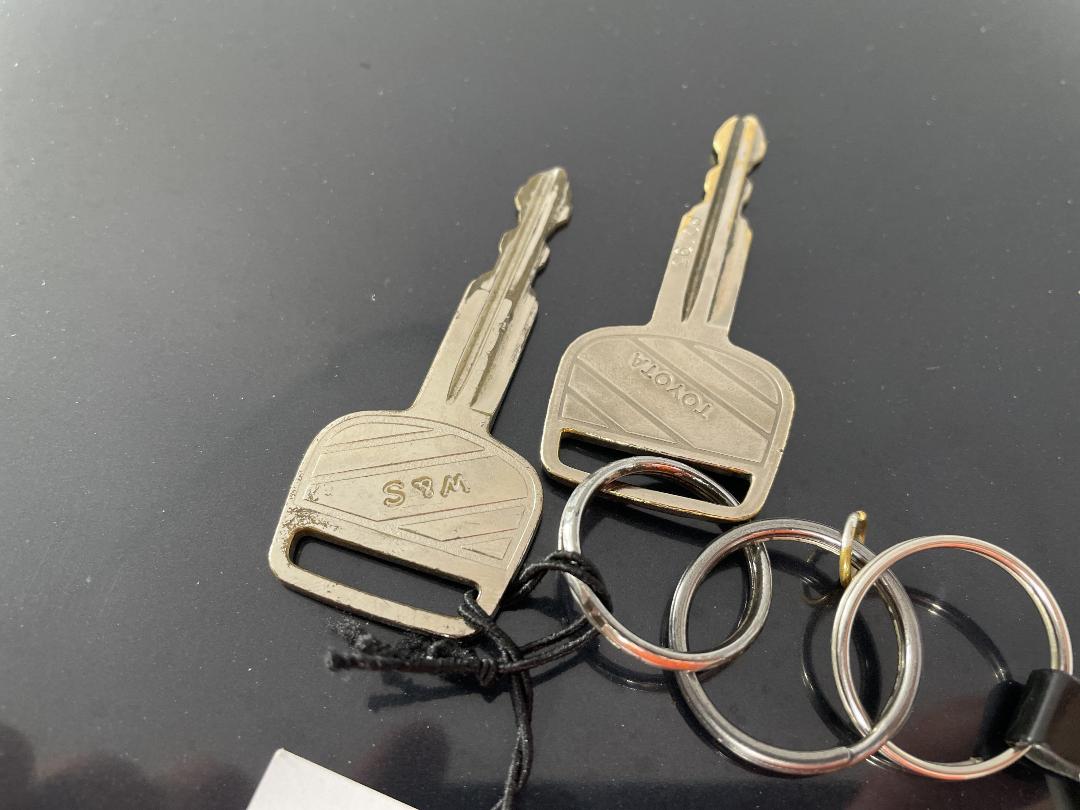 Photo '22' of Toyota Camry