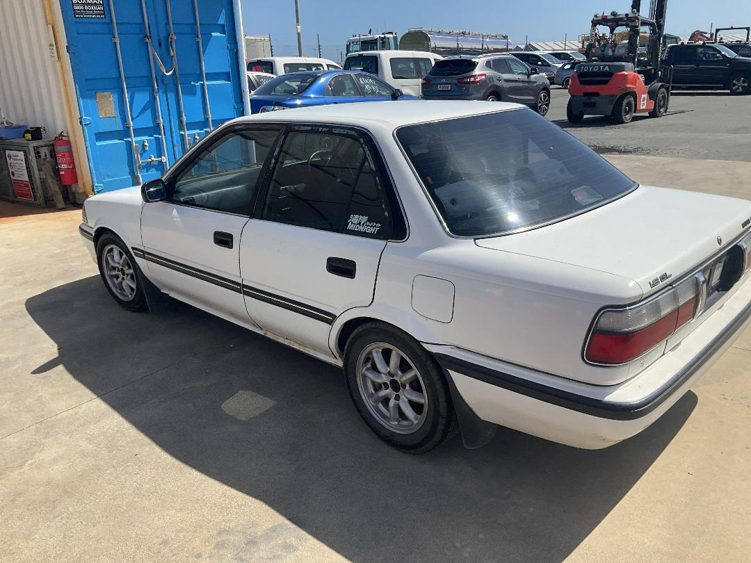 Photo '3' of Toyota Corolla SED MAN