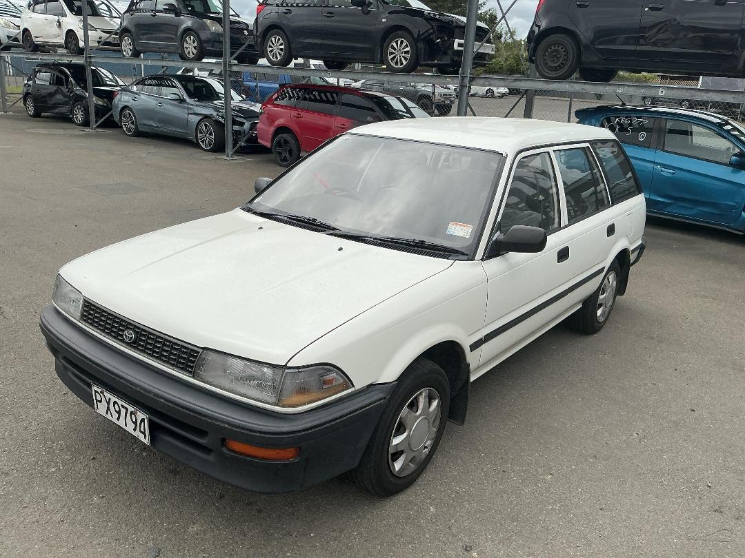 Photo '3' of Toyota Corolla XL SW Photo '3' of Toyota Corolla XL SW