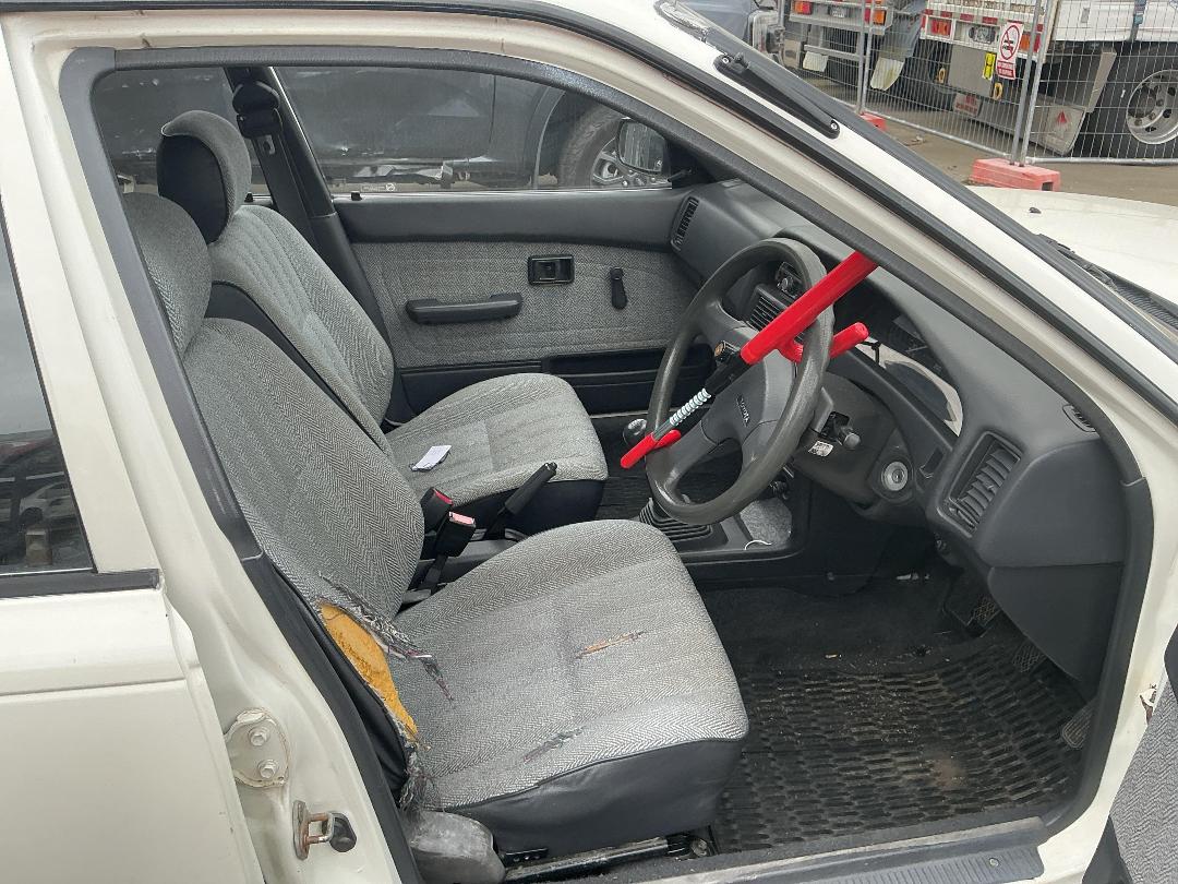 Photo '14' of Toyota Corolla XL SW Photo '14' of Toyota Corolla XL SW