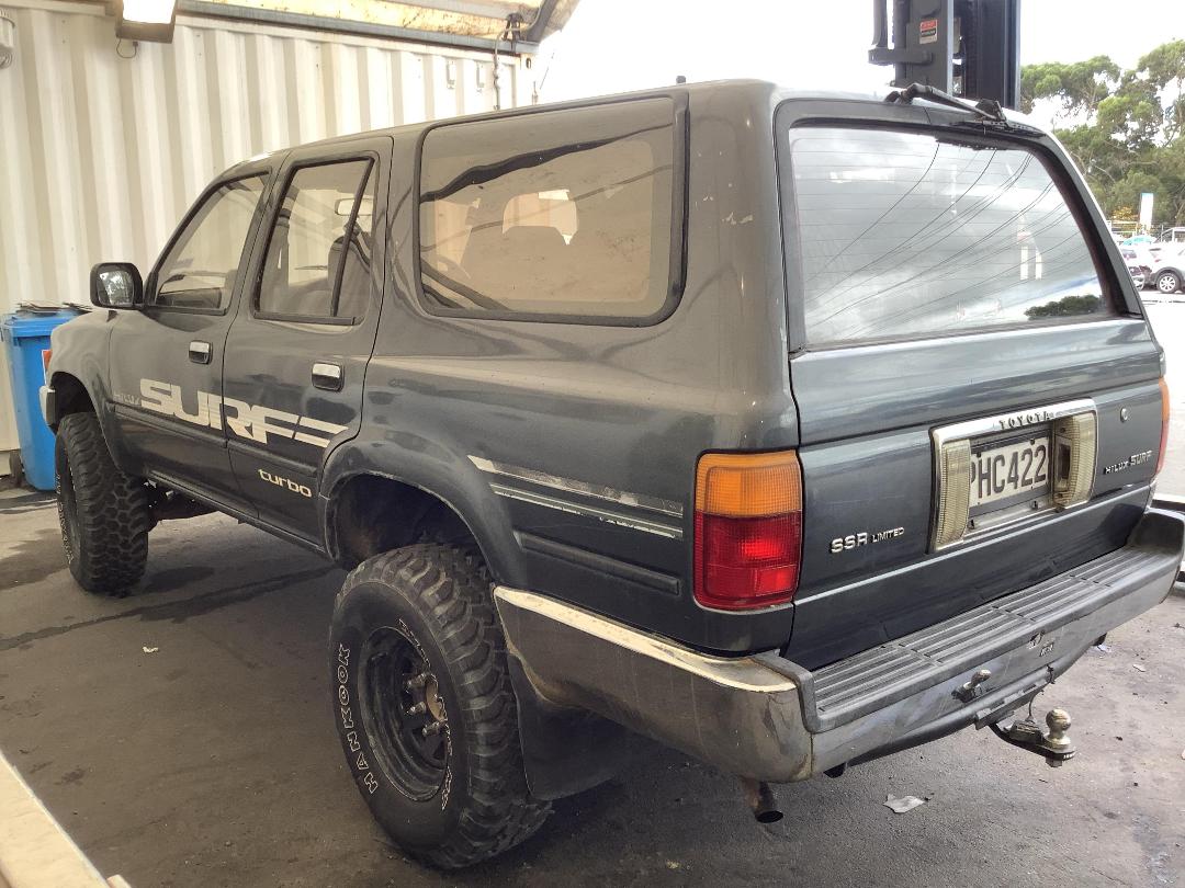 Photo '5' of Toyota Hilux Surf