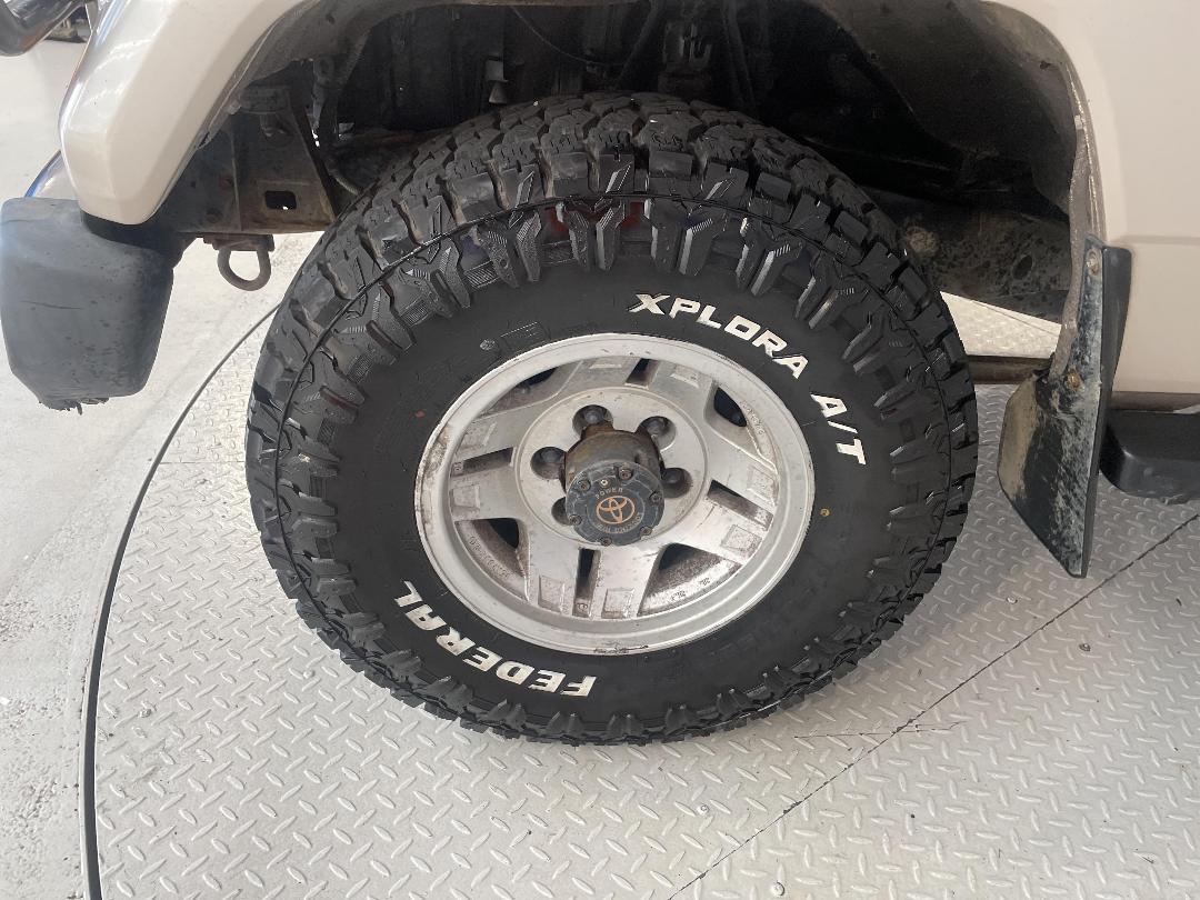 Photo '10' of Toyota Landcruiser Prado