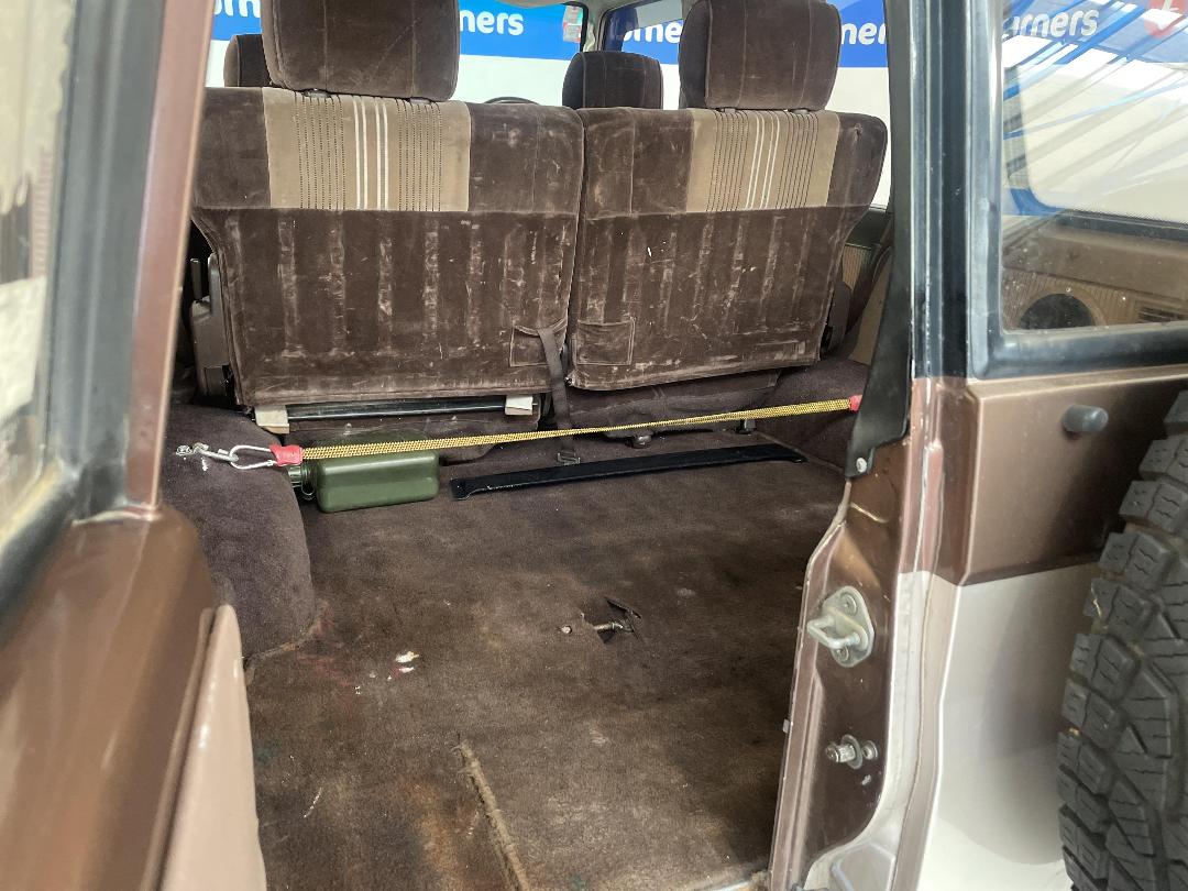 Photo '14' of Toyota Landcruiser Prado