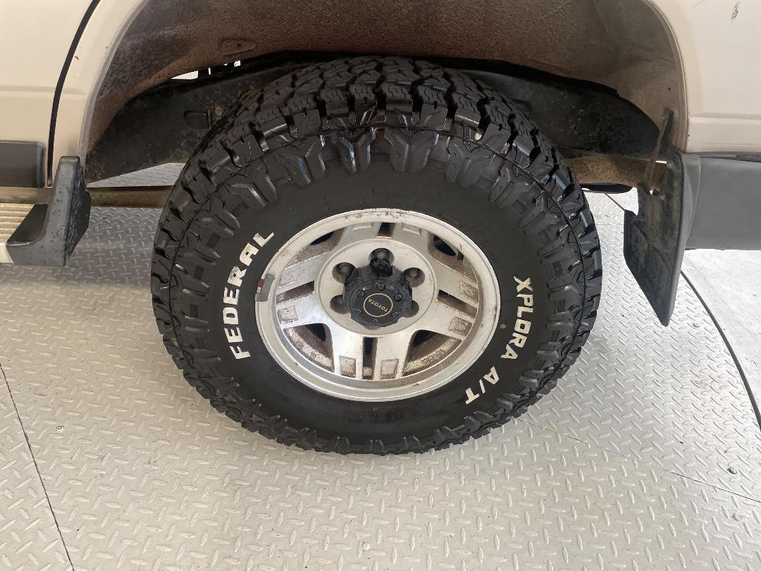 Photo '11' of Toyota Landcruiser Prado