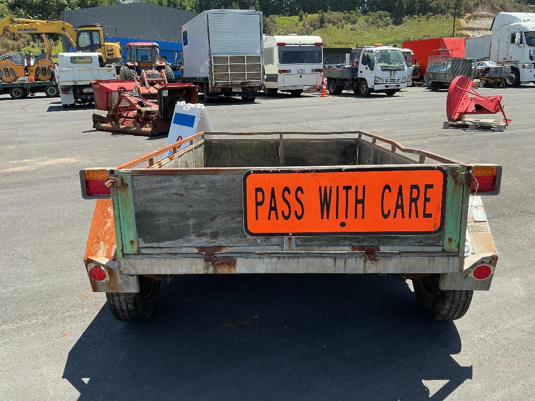 Photo '5' of Trol Tip Tipper Flat Deck - Tandem