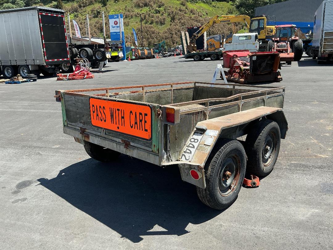 Photo '4' of Trol Tip Tipper Flat Deck - Tandem