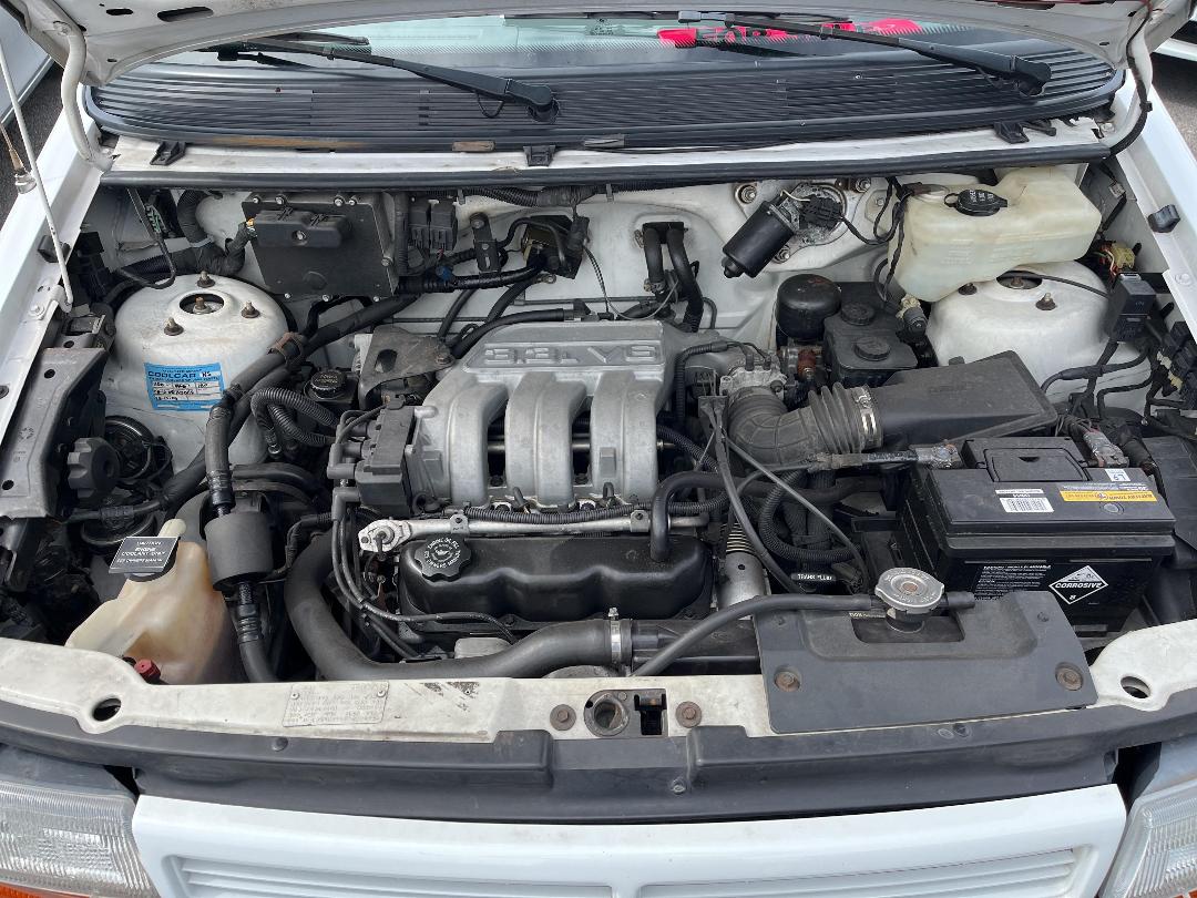 Photo '11' of Dodge Caravan Grand