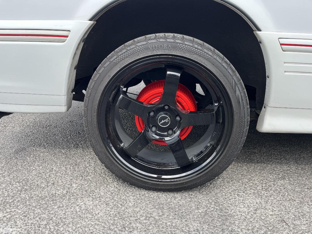 Photo '10' of Dodge Caravan Grand