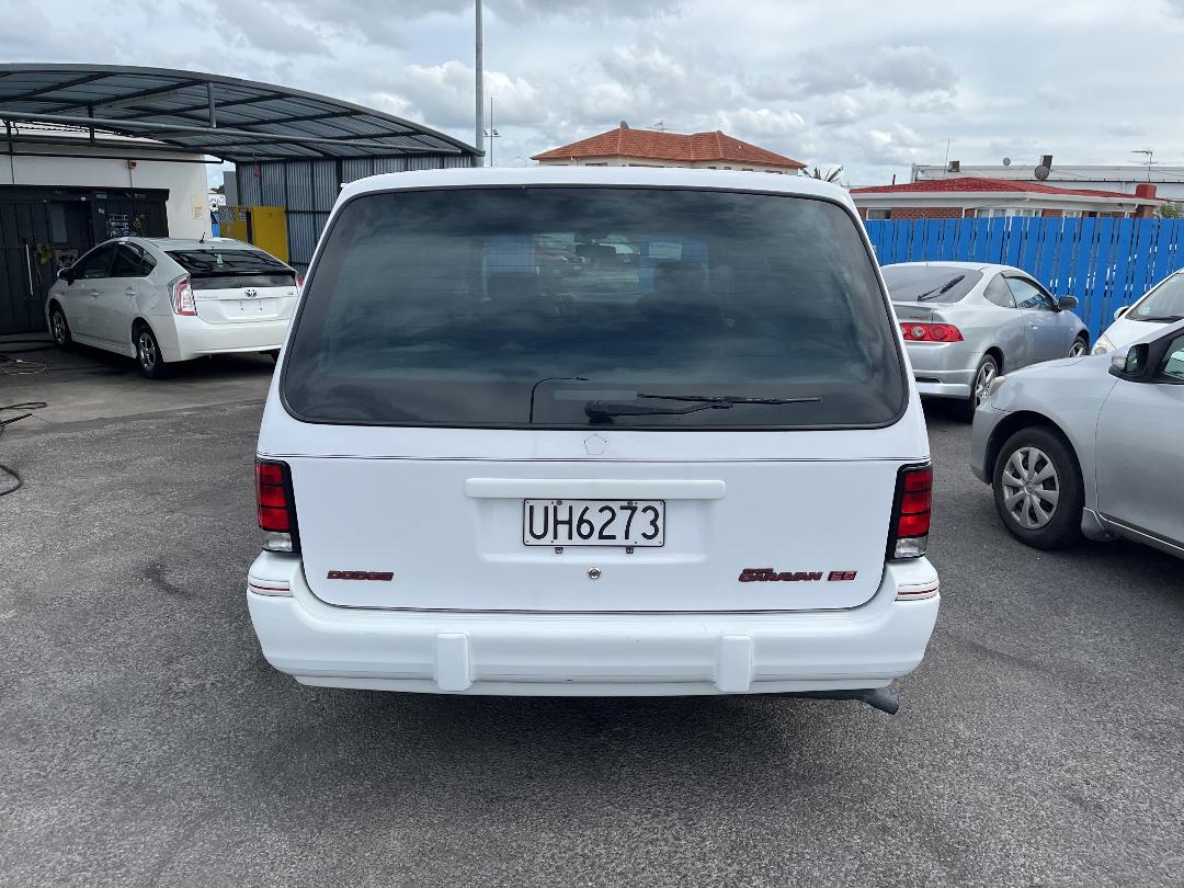 Photo '5' of Dodge Caravan Grand