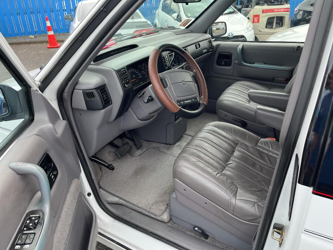 Photo '14' of Dodge Caravan Grand