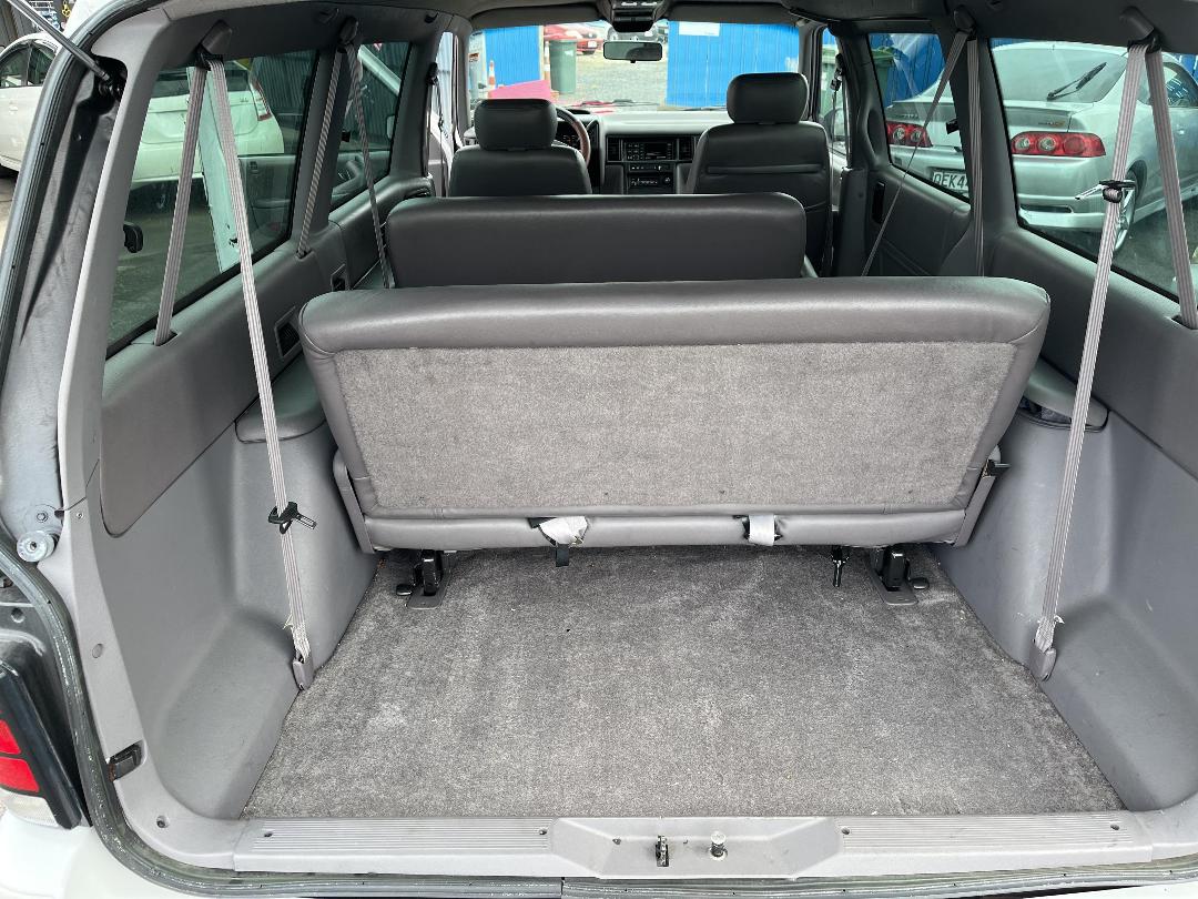 Photo '12' of Dodge Caravan Grand