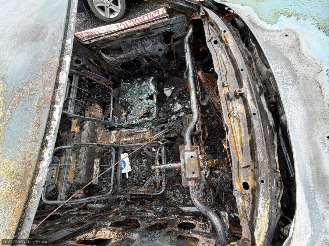 Photo '7' of Ford Laser Ghia Sedan Photo '7' of Ford Laser Ghia Sedan