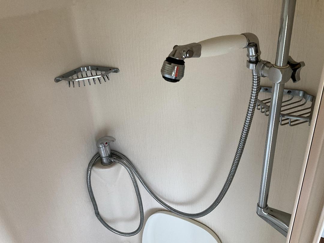 Photo '26' of Hino Rainbow RB1WG Motorhome