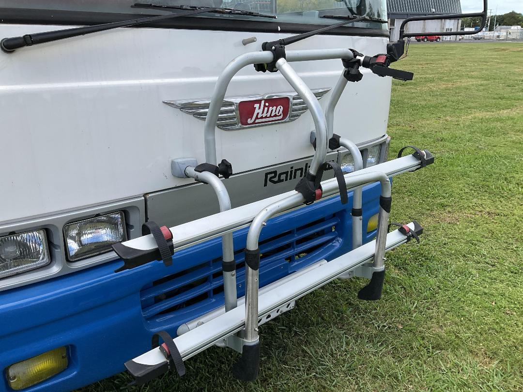 Photo '39' of Hino Rainbow RB1WG Motorhome