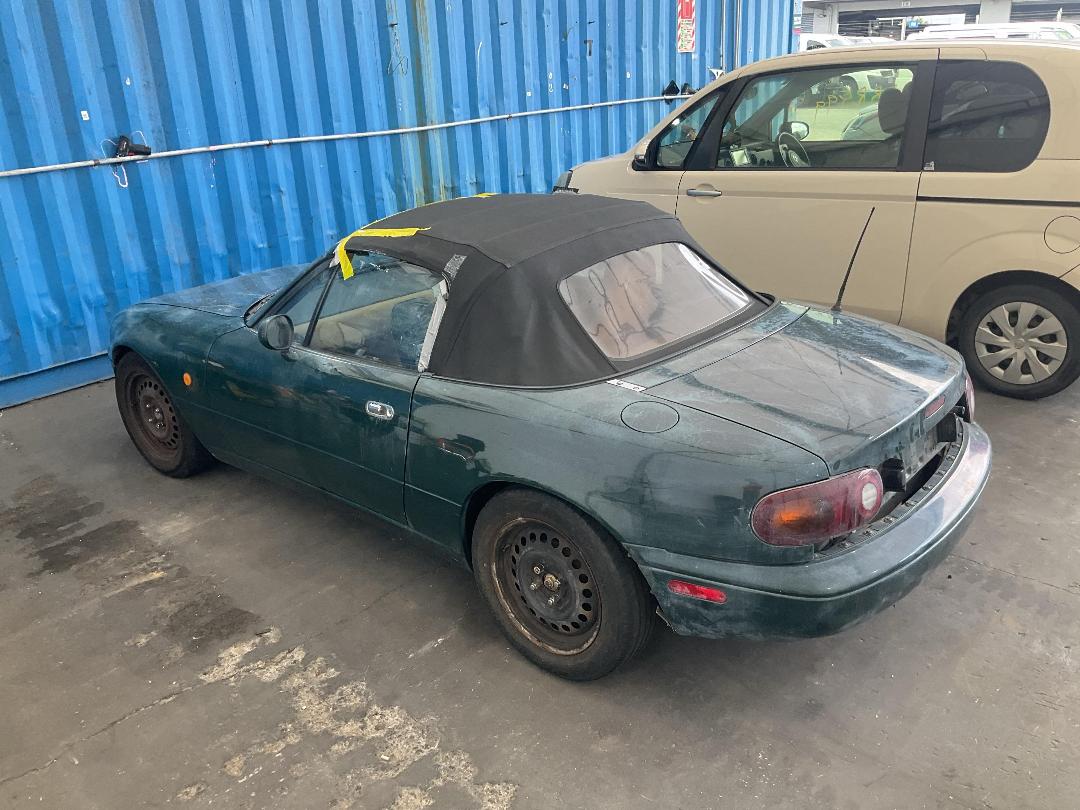 Photo '9' of Mazda Eunos Roadster Photo '9' of Mazda Eunos Roadster