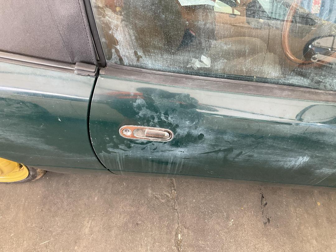 Photo '15' of Mazda Eunos Roadster Photo '15' of Mazda Eunos Roadster