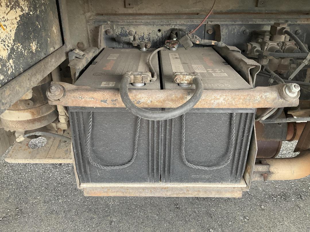 Photo '35' of Mitsubishi FM190H Flat Deck Crane