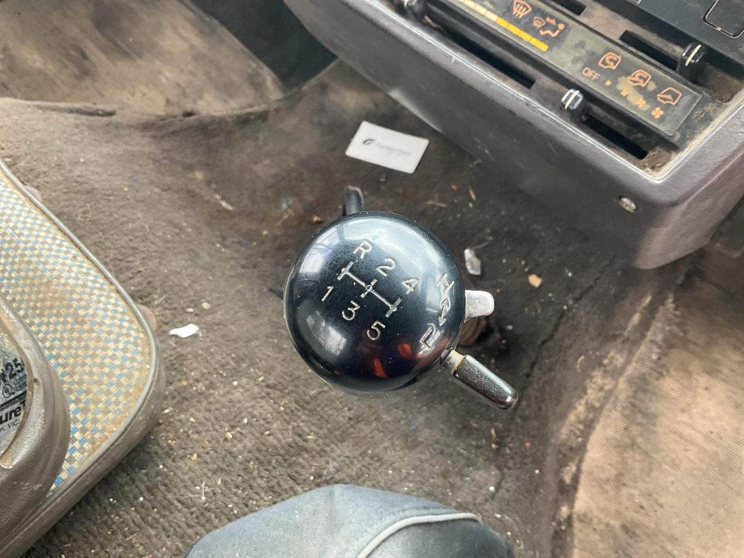 Photo '17' of Mitsubishi FM190H Flat Deck Crane