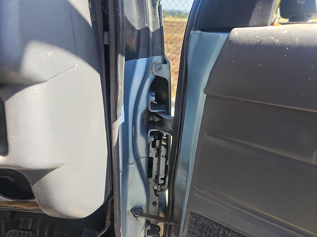 Photo '16' of Mitsubishi L300 4WD