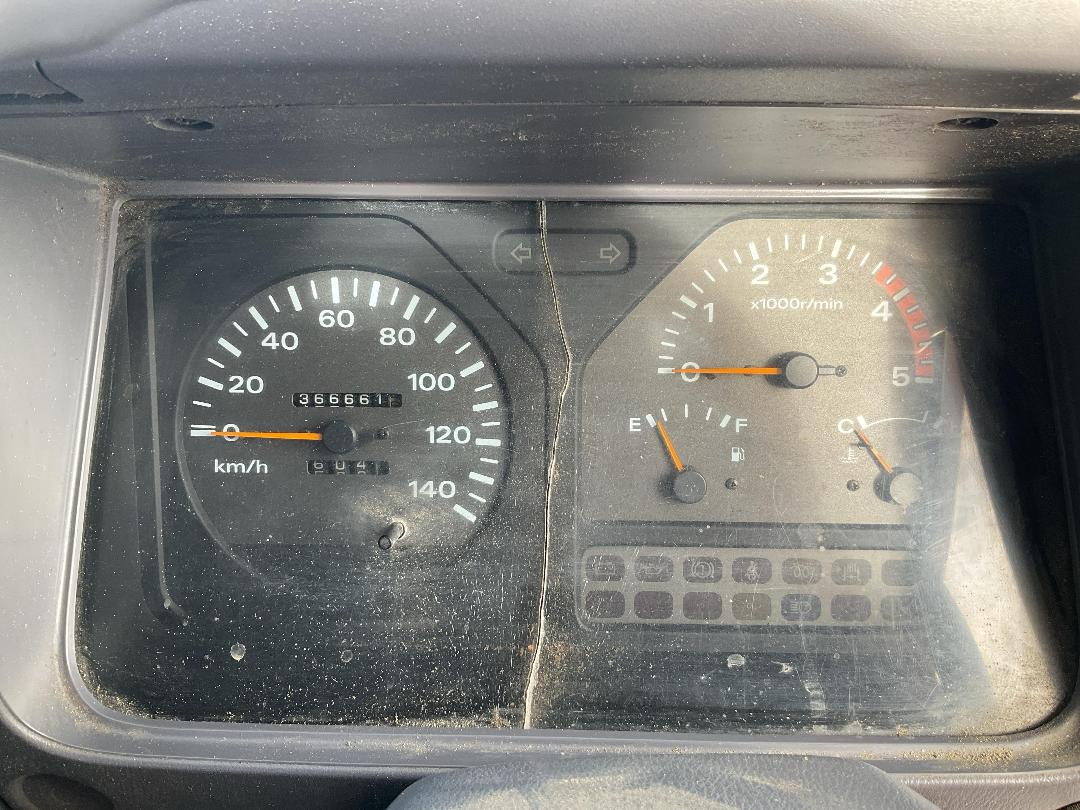 Photo '16' of Nissan Condor 20 Flat Deck