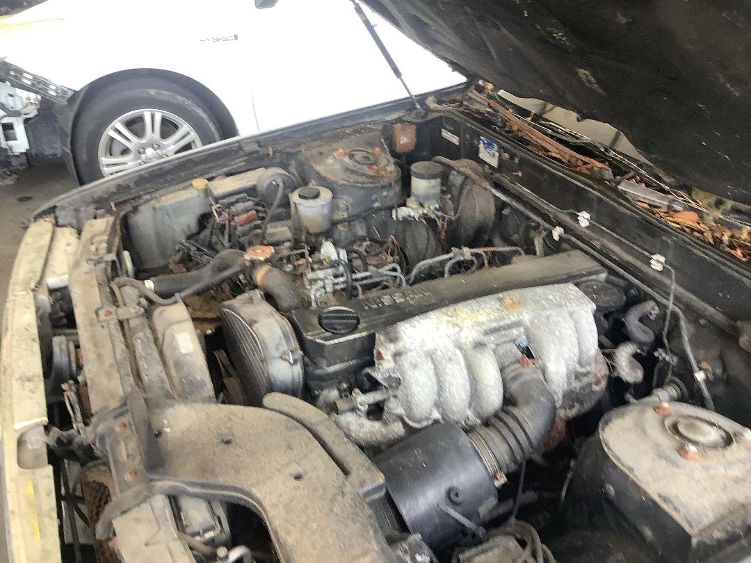 Photo '20' of Nissan Laurel Medalist Photo '20' of Nissan Laurel Medalist