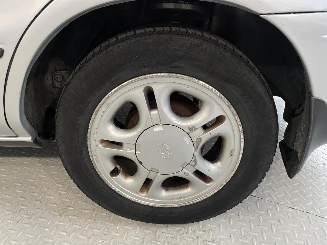 Photo '11' of Toyota Corolla L/B Auto