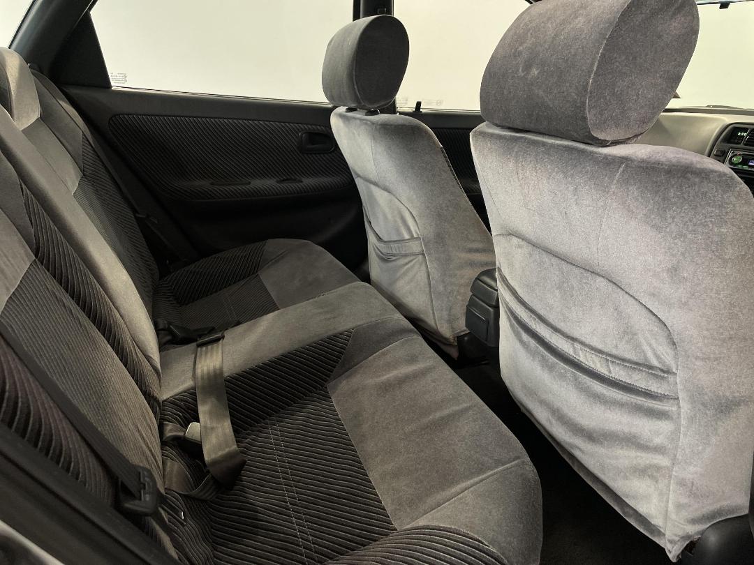 Photo '20' of Toyota Corolla L/B Auto