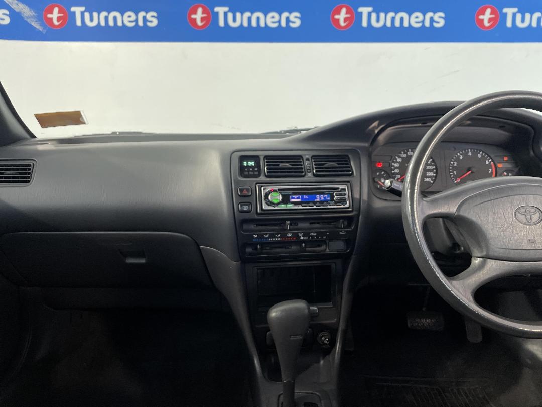 Photo '18' of Toyota Corolla L/B Auto