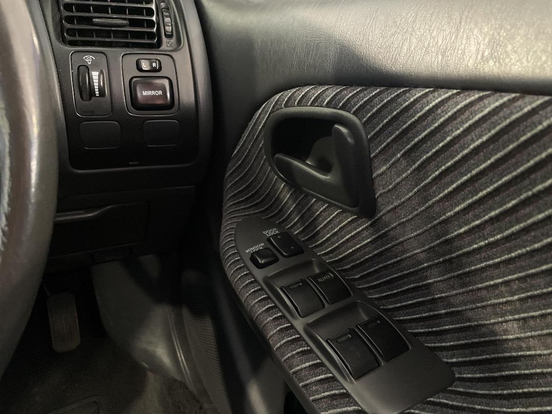 Photo '24' of Toyota Corolla L/B Auto