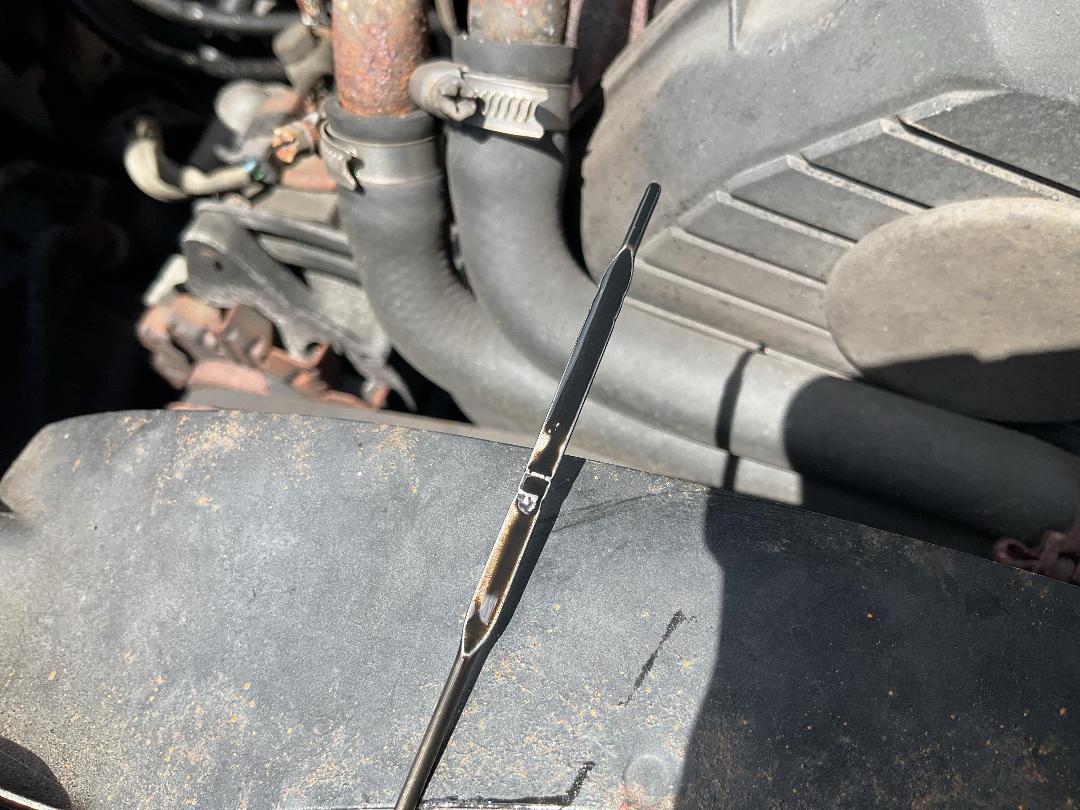 Photo '10' of Toyota Hilux 2.4 C/CAB Photo '10' of Toyota Hilux 2.4 C/CAB