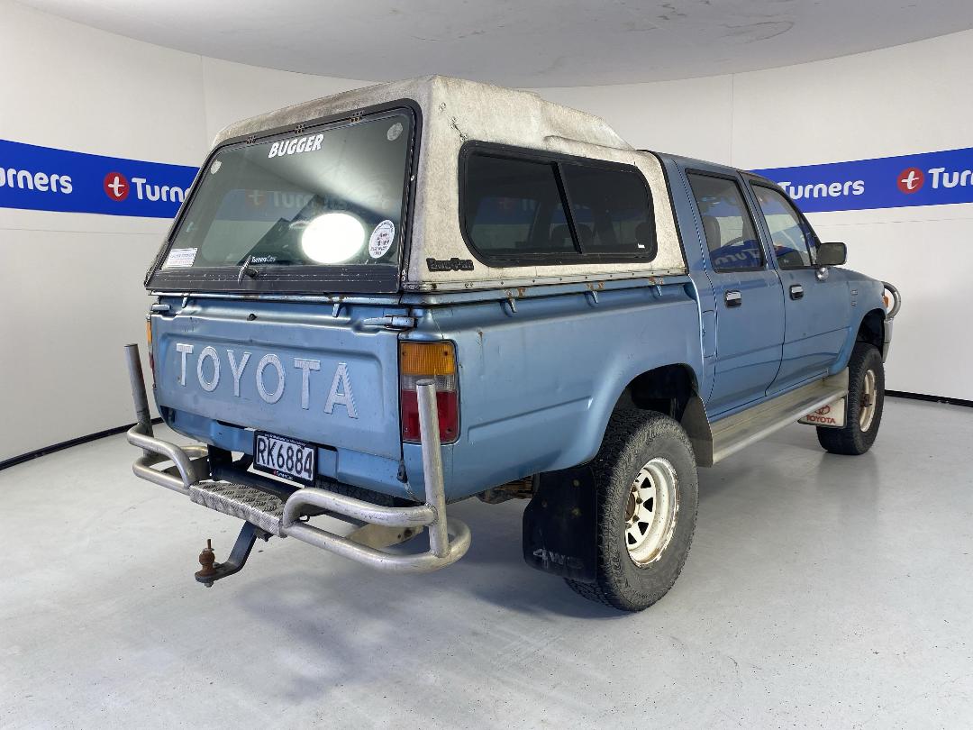 Photo '7' of Toyota Hilux 2.8 D/C Photo '7' of Toyota Hilux 2.8 D/C