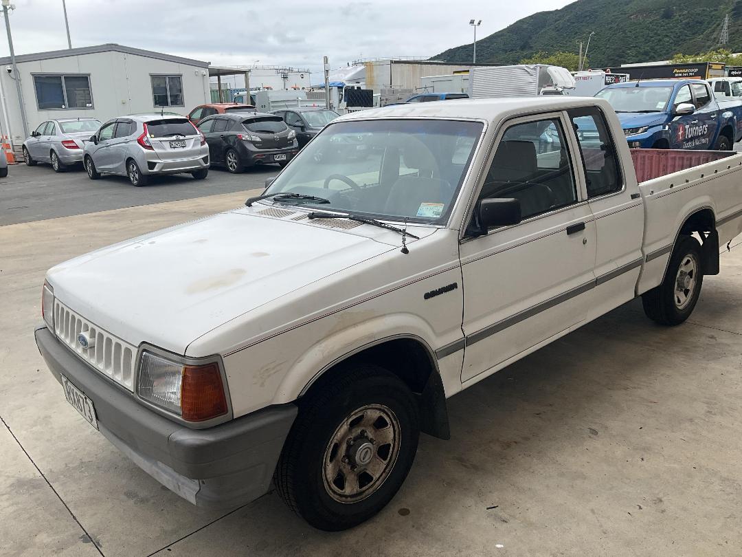 Photo '2' of Ford Courier 2.2 XLT