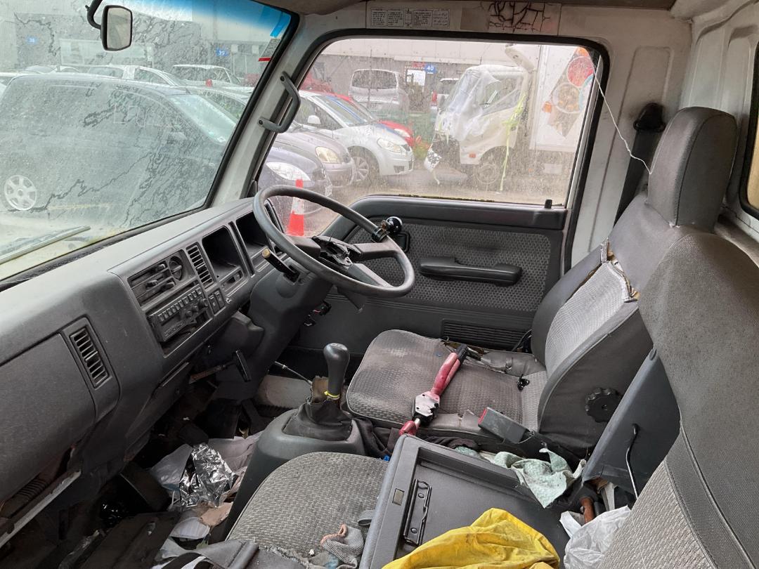 Photo '17' of Ford Trader Other Truck Photo '17' of Ford Trader Other Truck