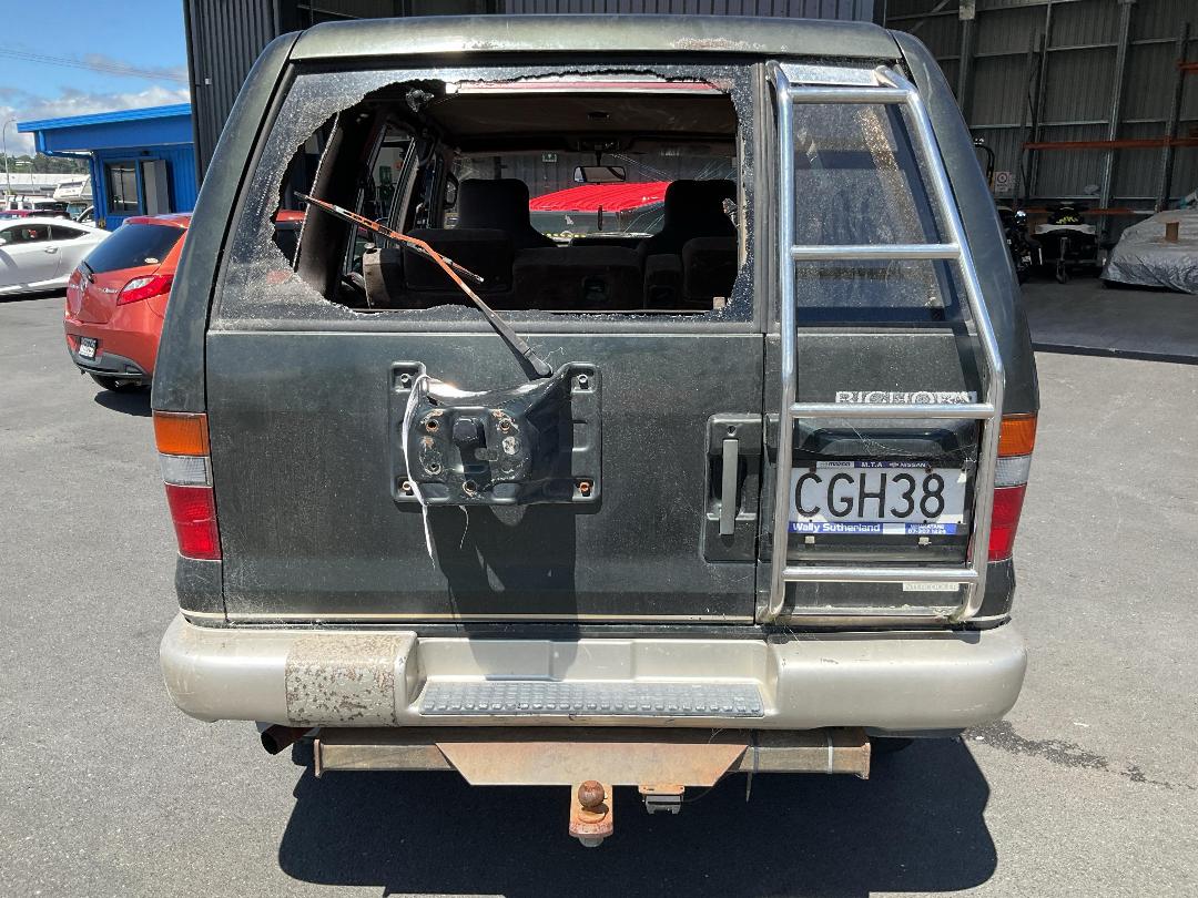 Photo '8' of Isuzu Bighorn Photo '8' of Isuzu Bighorn