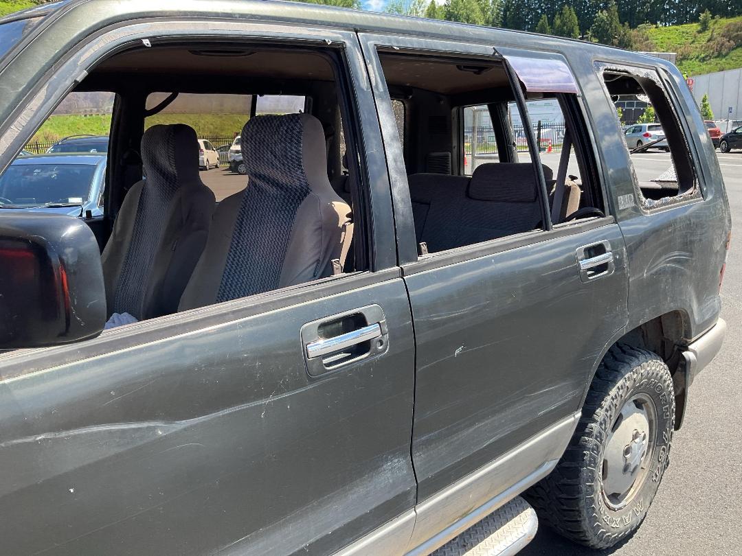 Photo '17' of Isuzu Bighorn Photo '17' of Isuzu Bighorn